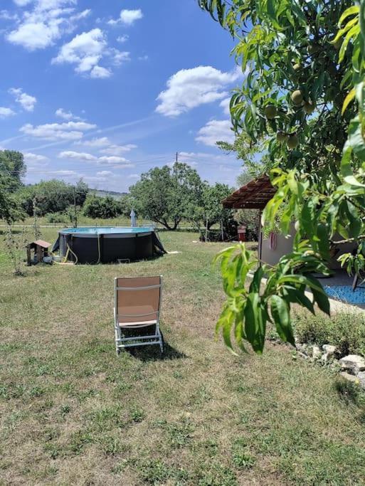 Chez Chapelle In The Heart Of The Gascony With Pool And Hot Tub Apartment Auch Bagian luar foto