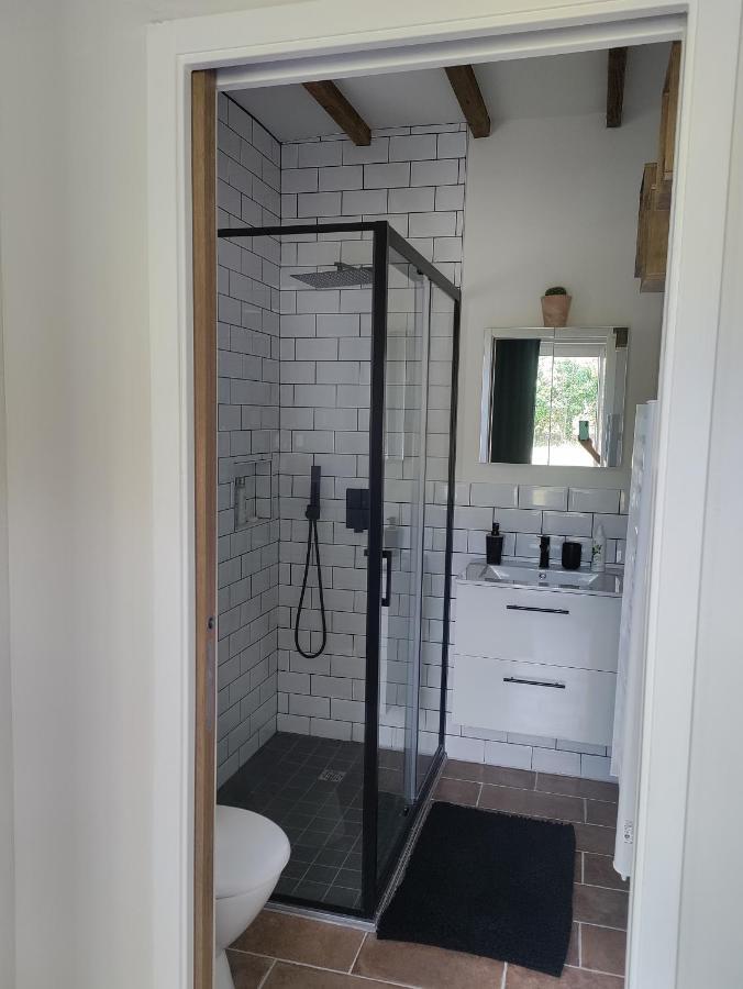 Chez Chapelle In The Heart Of The Gascony With Pool And Hot Tub Apartment Auch Bagian luar foto